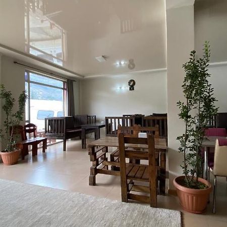Zuma Hotel Батуми Екстериор снимка