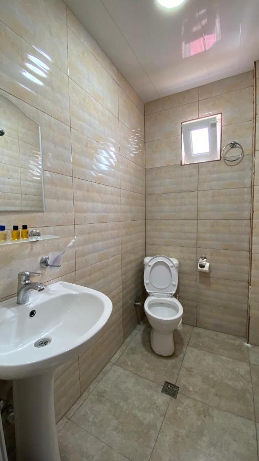 Zuma Hotel Батуми Екстериор снимка
