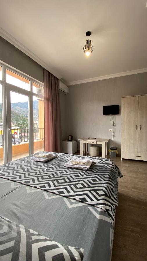 Zuma Hotel Батуми Екстериор снимка